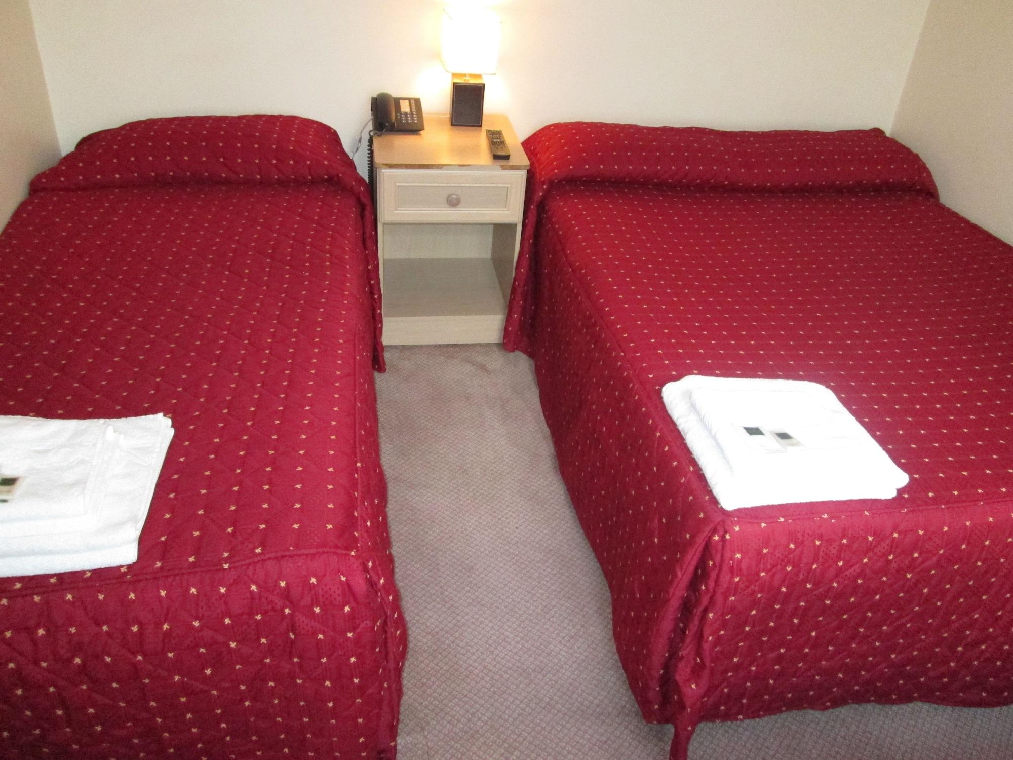 The Brompton Hotel London Exterior photo